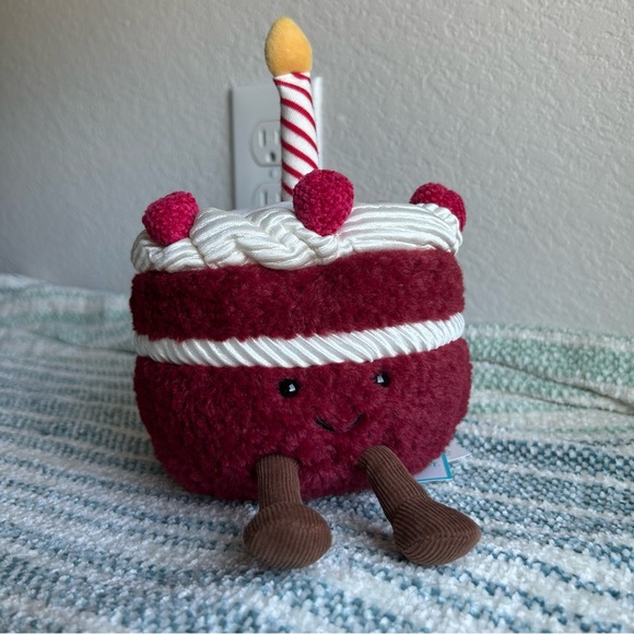 Jellycat Cheri Cake - Picture 1 of 7